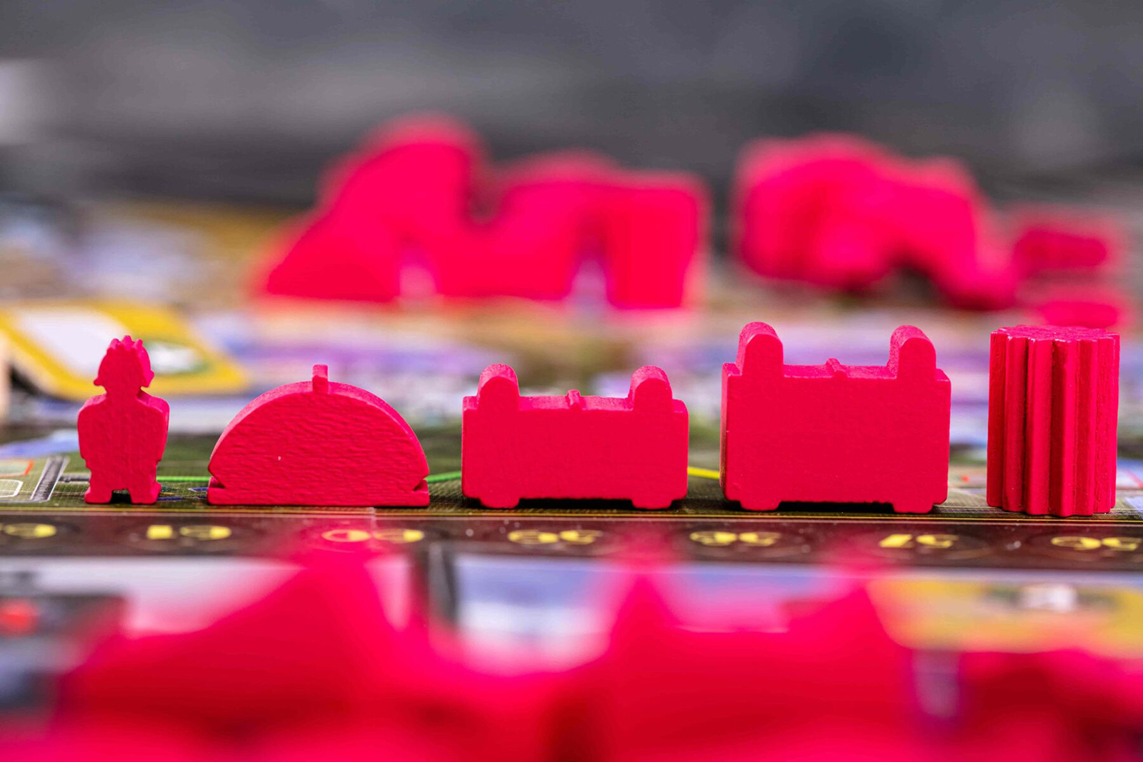 Гребля / Дамба (Плотина / Barrage) (рос.)